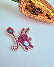 Charger l'image dans la galerie, Broche " Lapine"