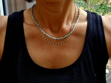 Charger l'image dans la galerie, Collier Galatée, perles de verre