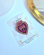 Charger l'image dans la galerie, Broche Ex-voto