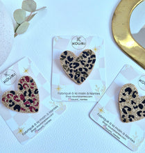 Charger l'image dans la galerie, Broche coeur léopard