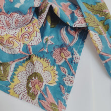 Charger l&#39;image dans la galerie, Foulard en coton indien &quot;Fleurs Bleues&quot;
