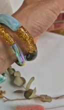 Charger et lire la vidéo dans la visionneuse de la Galerie, Bracelet en perles modèle&quot;INCA&quot;
