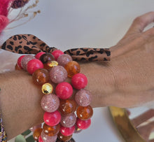 Charger et lire la vidéo dans la visionneuse de la Galerie, Bracelet "Paillettes et Liberty"
