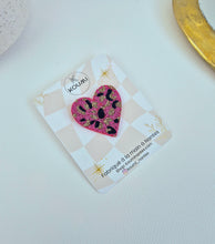 Charger l'image dans la galerie, Pin's Pailleté " Gaou Gaou"
