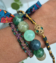 Charger l'image dans la galerie, Bracelet "Paillettes et Liberty"
