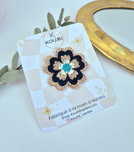 Charger l'image dans la galerie, Pin’s Flower Power
