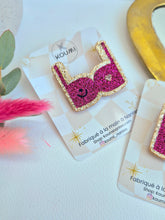 Charger l'image dans la galerie, Broche "Boobies Power"
