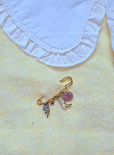 Charger l'image dans la galerie, Broche Talisman
