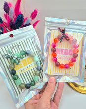 Charger l'image dans la galerie, Bracelet "merci maitresse"Paillettes et Liberty
