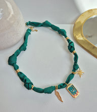 Charger l&#39;image dans la galerie, Collier &quot;étoile de lune &quot;
